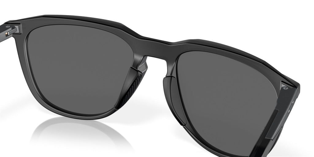 Oakley Thurso OO9286