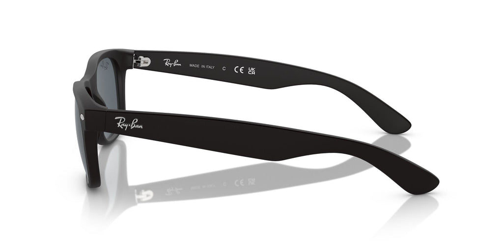 Ray-Ban New Wayfarer RB2132 - Medium
