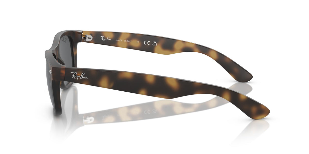 Ray-Ban New Wayfarer RB2132 - Large