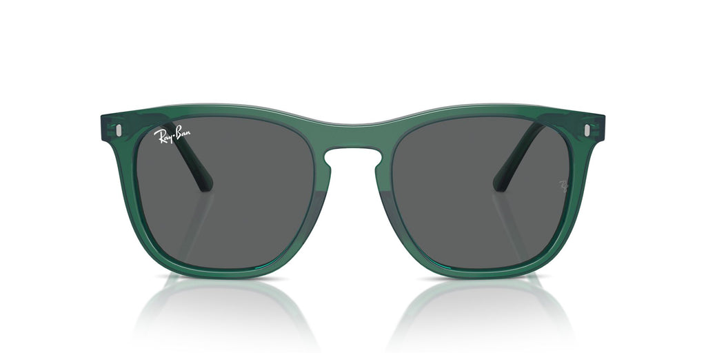Ray-Ban RB2210