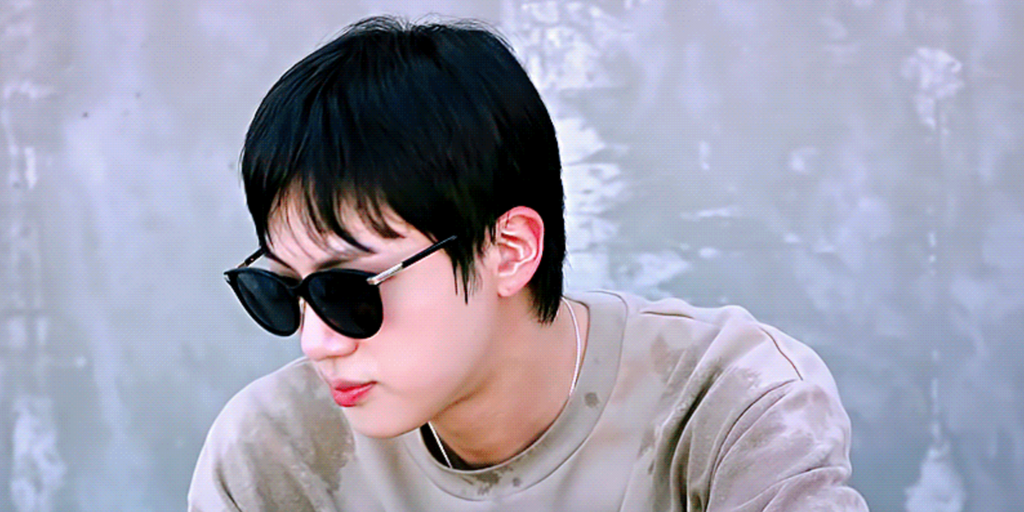 Gucci GG1452SK 001 - As Seen On Jin of BTS
