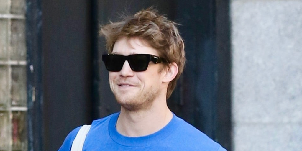 Prada PR A06S 16K08Z - As Seen On Scott Disick & Joe Alwyn