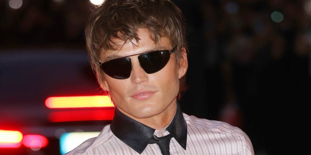 Tom Ford Parker-02 TF1399 13A - As Seen On Jordan Barrett