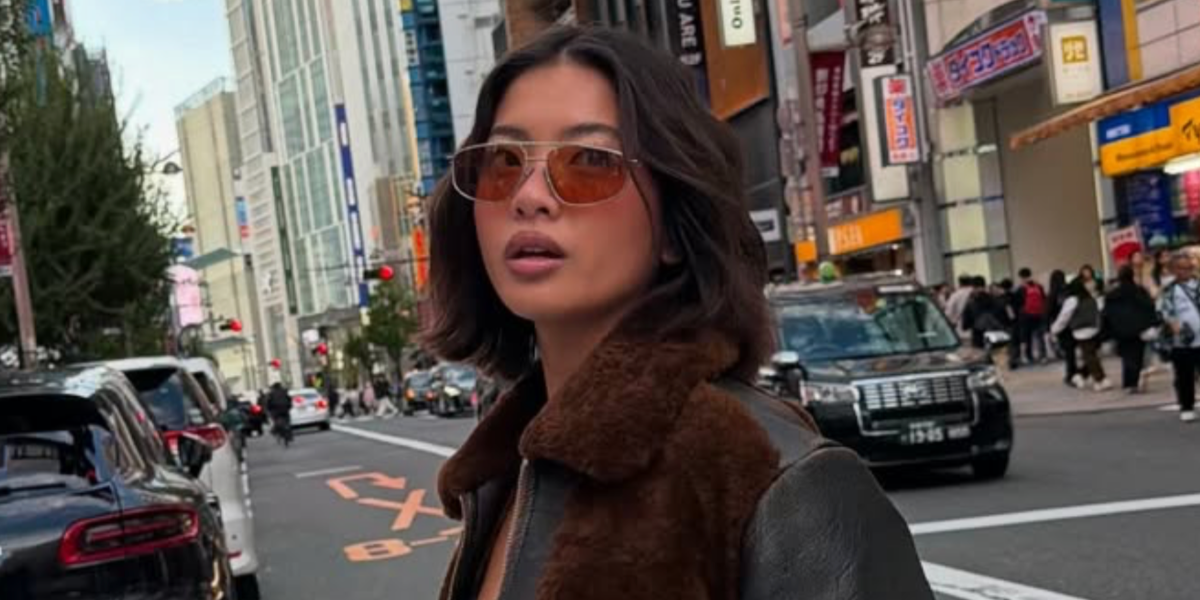 Prada PR C51S 5AK70G - As Seen On Letitia Wright & Stephanie Hui