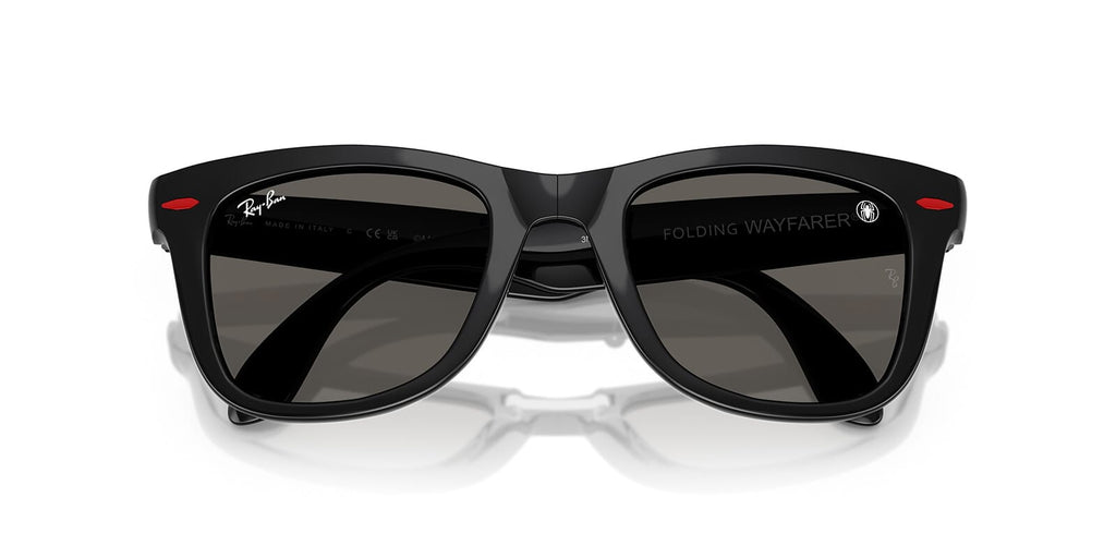 Ray-Ban Folding Wayfarer RB4105