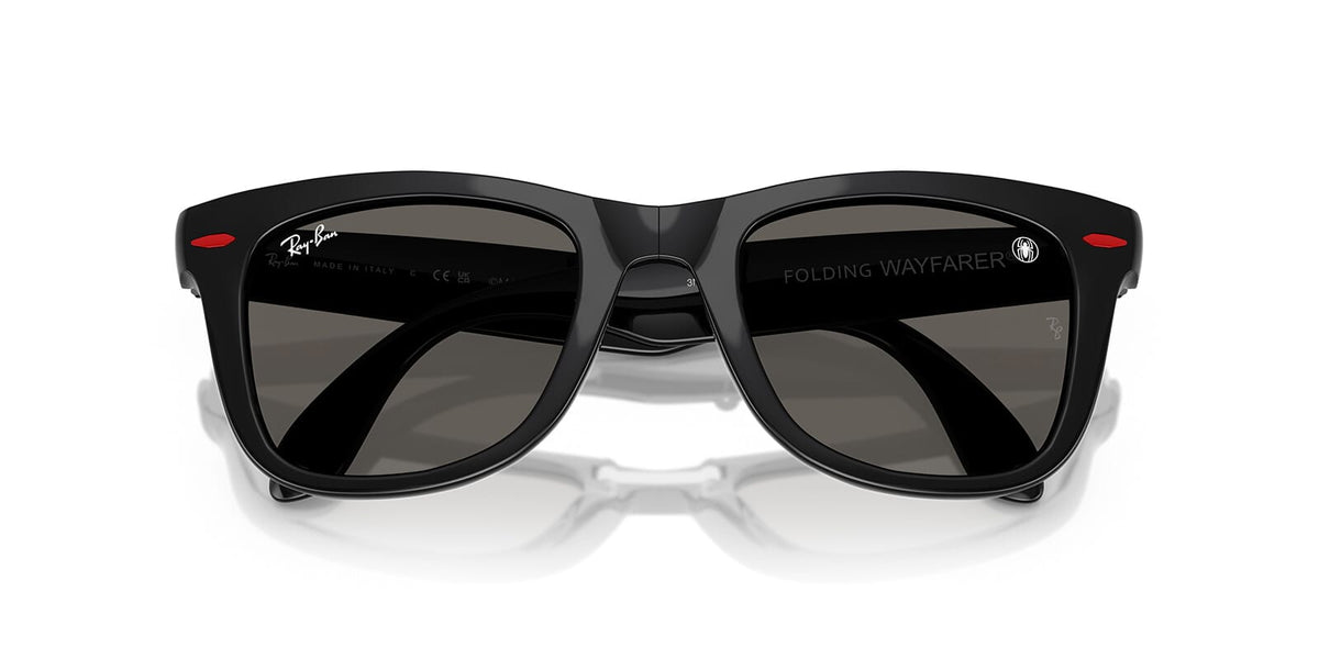 Ray-Ban Folding Wayfarer RB4105